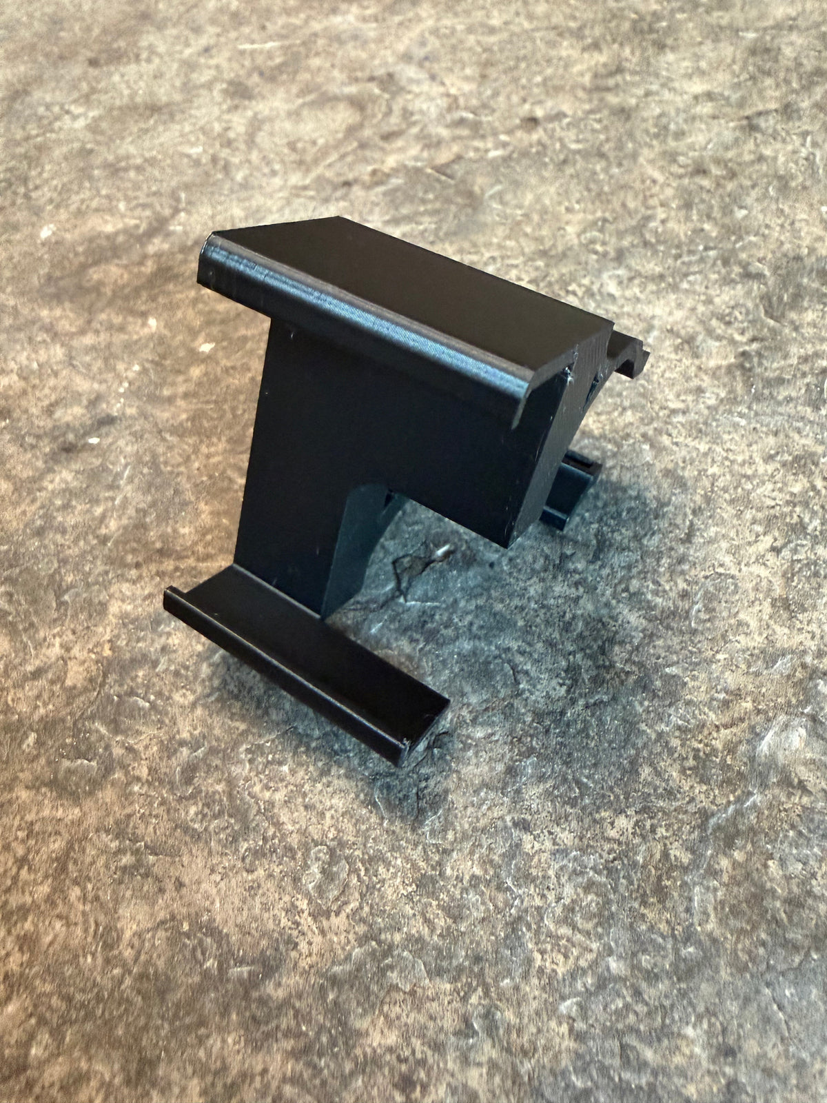 Yozma Middle Mount